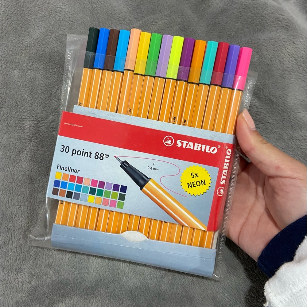 Stabilo Fineliner- 30 markers/pens 0.4mm